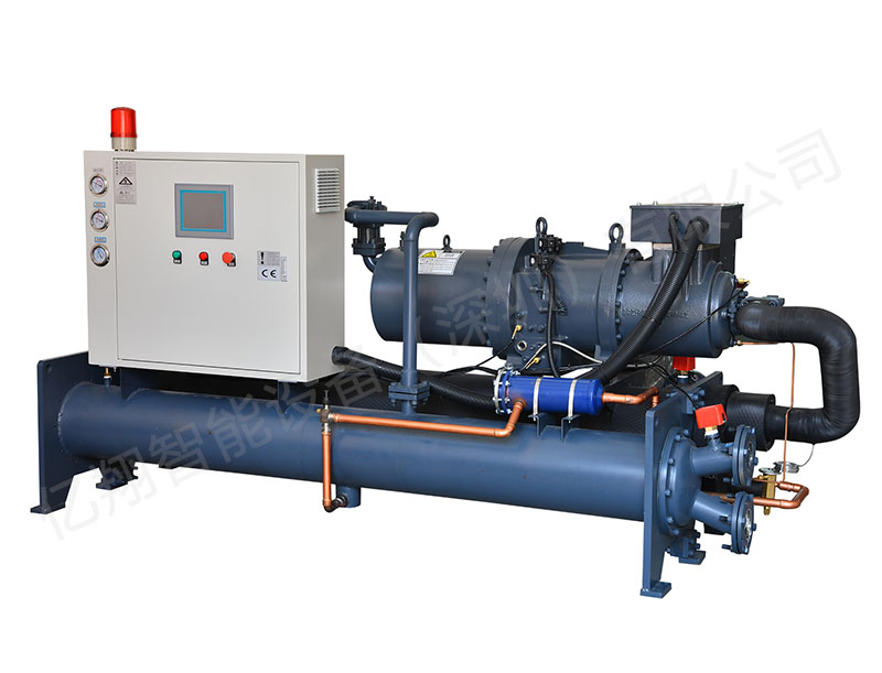 水冷螺桿式冷水機（臥式）