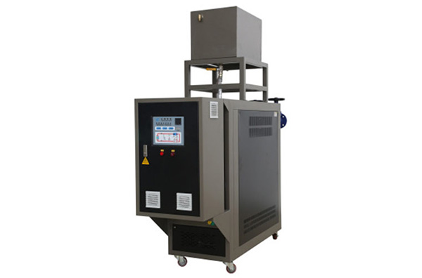 模溫機在降溫時應該如何進行冷卻呢？